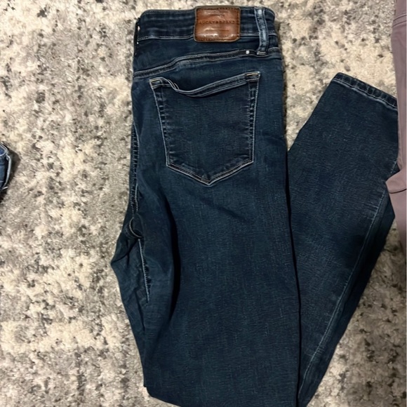 Lucky Brand Jeans - Picture 3 of 6